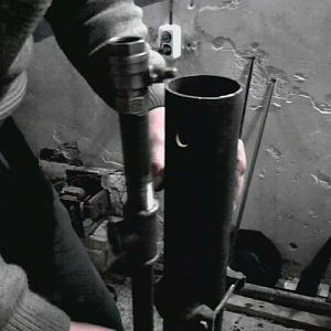 кран регулировки первичного воздуха. тройник подачи топлива.
