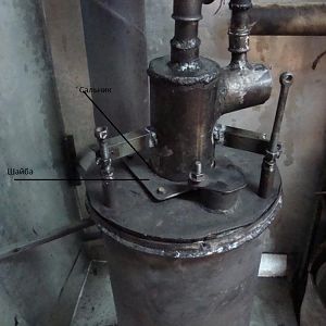 DSC01439 (Копировать)Болты для центровки дожигателя.