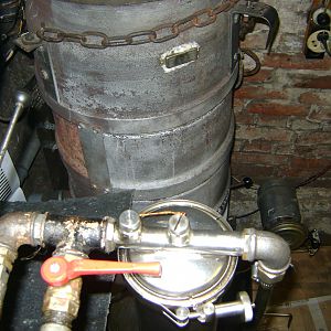 Обязательная защита от воды.