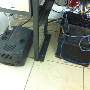 Автономное питание на базе упс и автомобильных аккомуляторах..