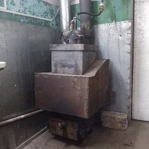 IMG 20161014 170856[1]
Сделана рубашка для снятия тепла 10*10 по спирали в три этажа с температурным контролем